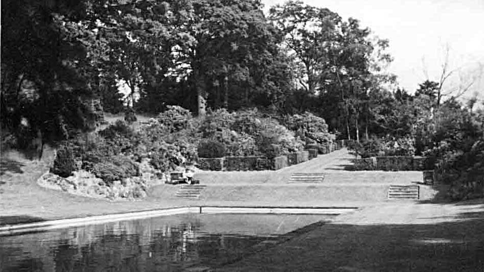 The large swimming pool at Saracens